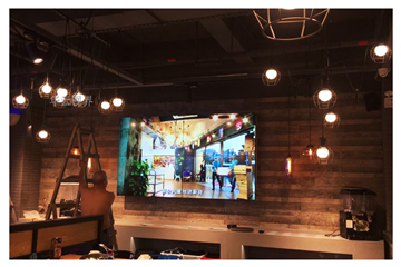A 55 inch LCD mosaic screen project in a seafood store in Guangdong Province - Huayun horizon LCD mosaic screen supplier.